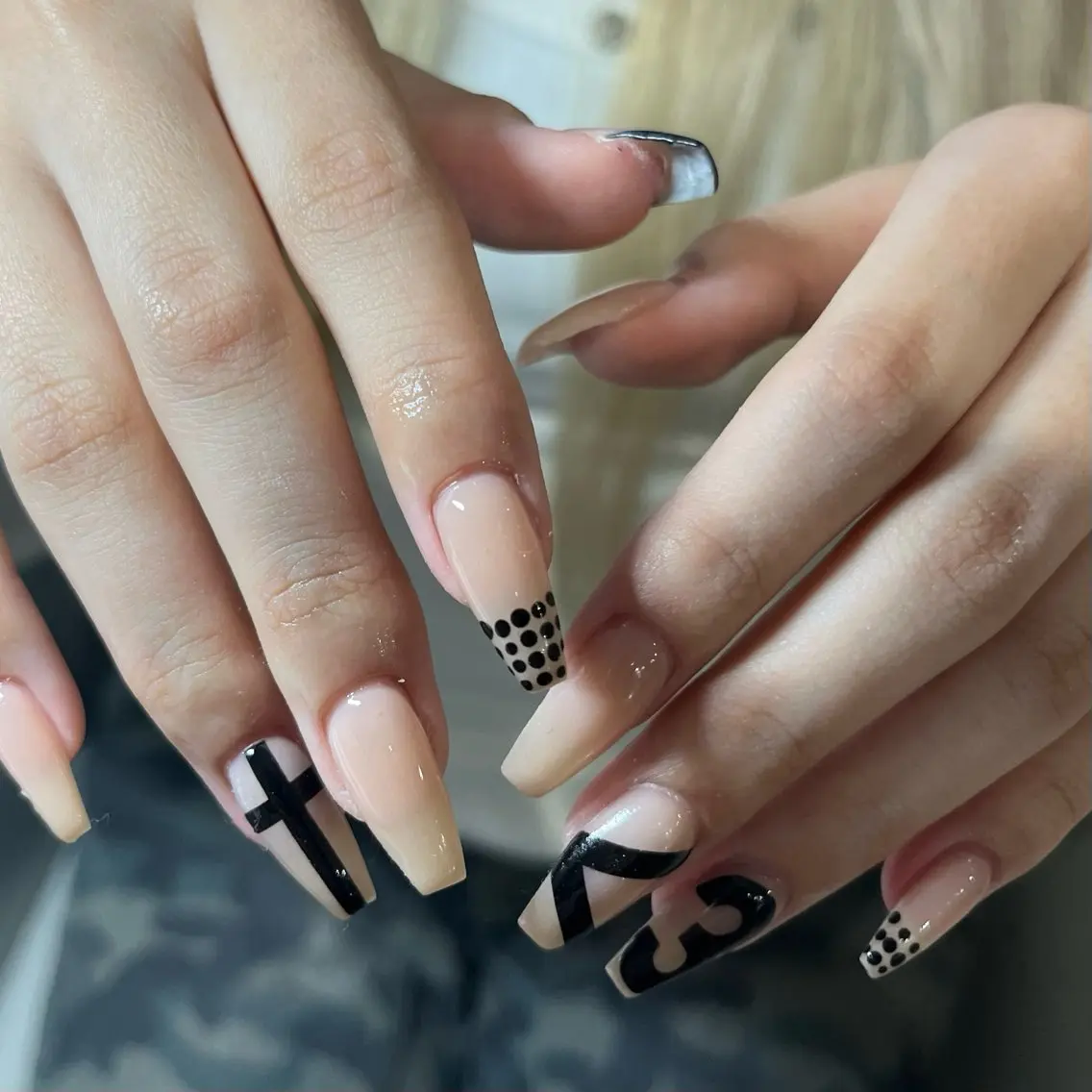 ネイル ハンドネイル IROHA nail Ami🐊🎀のネイルデザイン
