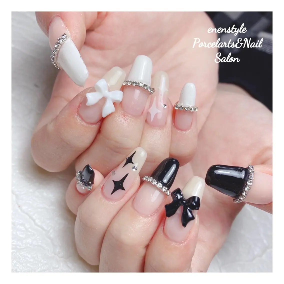 ミディアム ネイル 🐾enen style 🐾のネイルデザイン