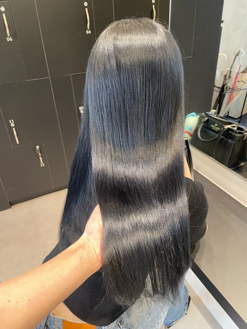 🌸2番人気🌸 【30歳以下の方限定】カット＆ケアカラー（髪の毛の痛みが気になっている方に）＆うるつやトリートメントの写真