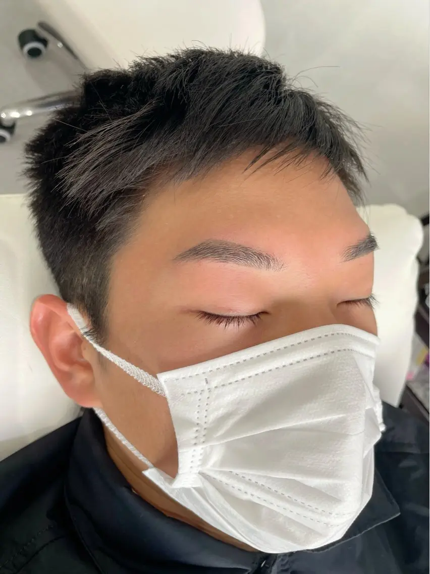 メンズ アイブロウ アイブロウサロン 🫧AMIの眉毛・アイブロウイメージ