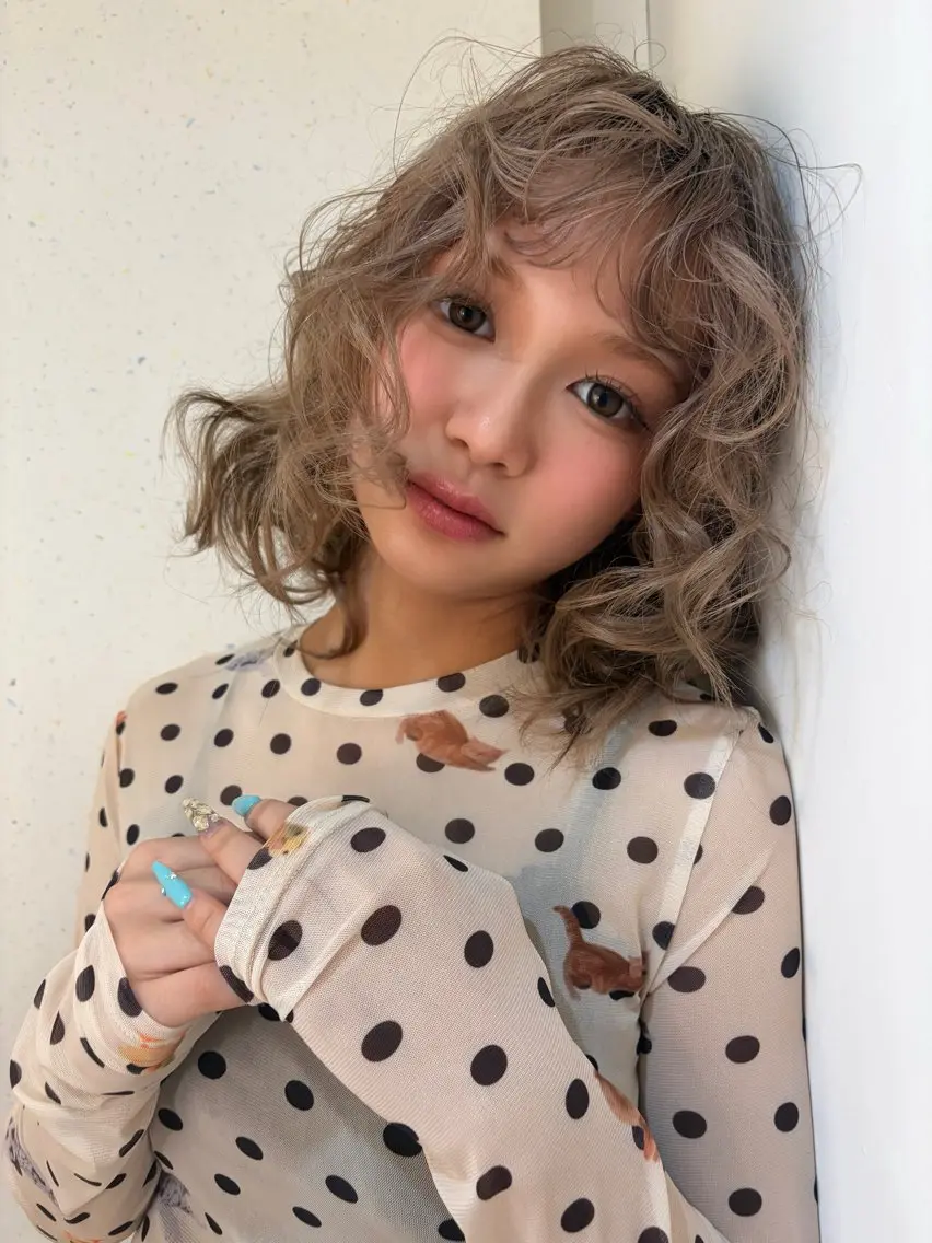 カラー カット ヘアカラー トリートメント ヘッドスパ ness 一花のヘアスタイル