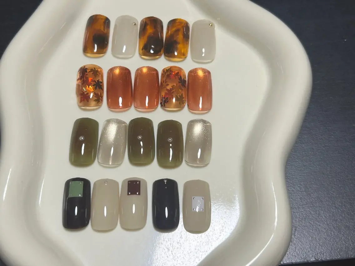 【HAND】オータム定額🍂の写真