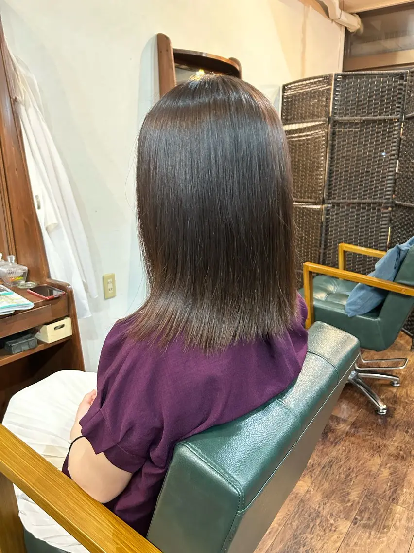 ミディアム カラー ベージュカラー story 増田 わかなのヘアスタイル