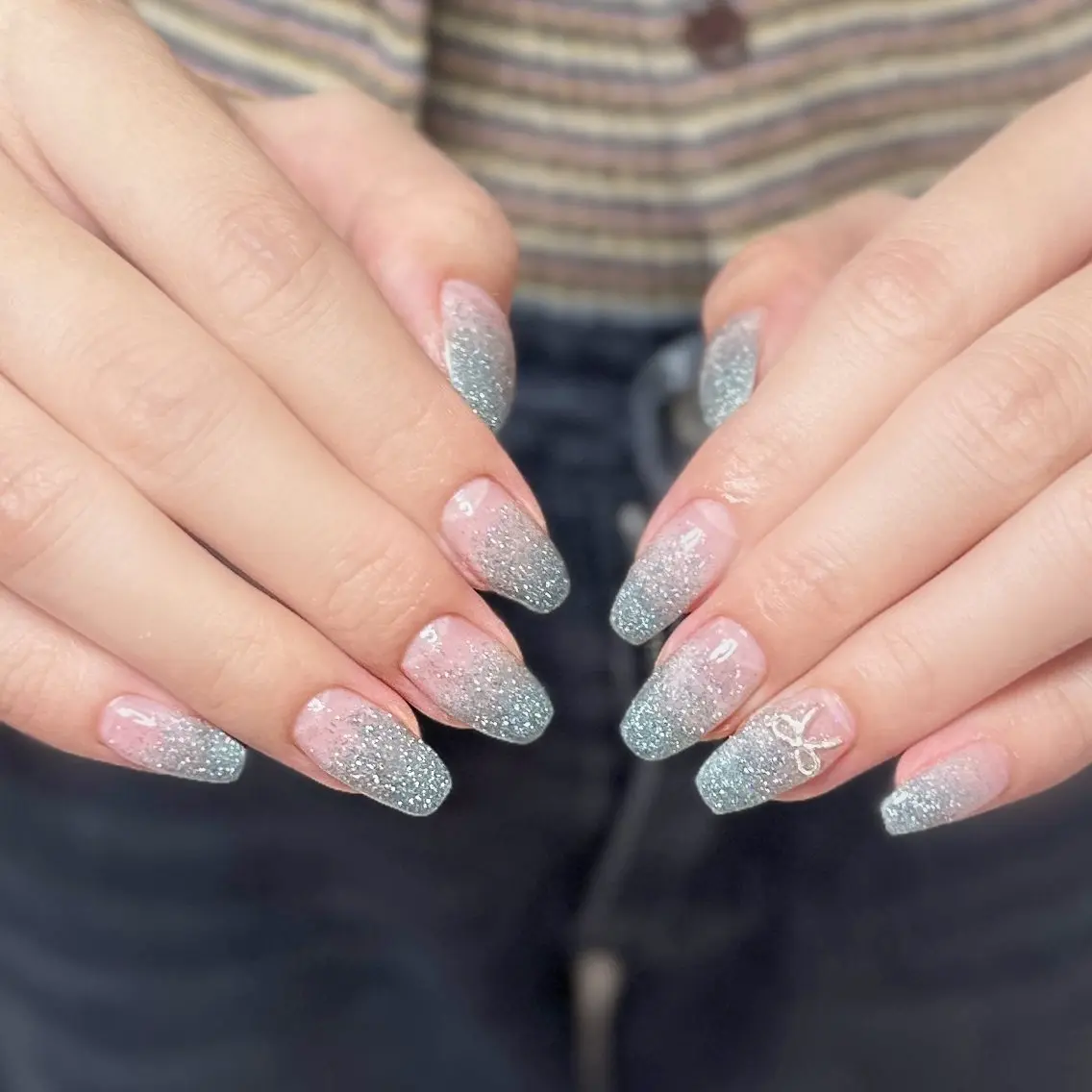 ネイル アートネイル オーロラネイル チークネイル フレンチネイル ガラスフレンチ 🎀YooLi Nail salonのネイルデザイン