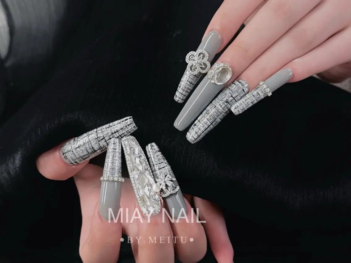ネイル ハンドネイル 💜MIYA NAIL鶴見店のネイルデザイン