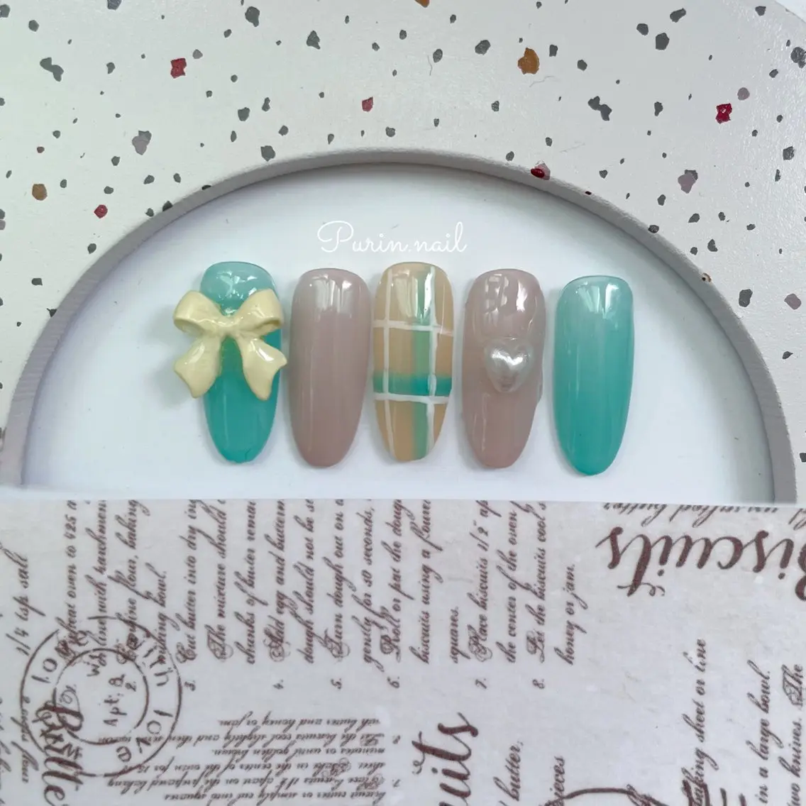 ネイル リボン Nails by Purin🍮のネイルデザイン