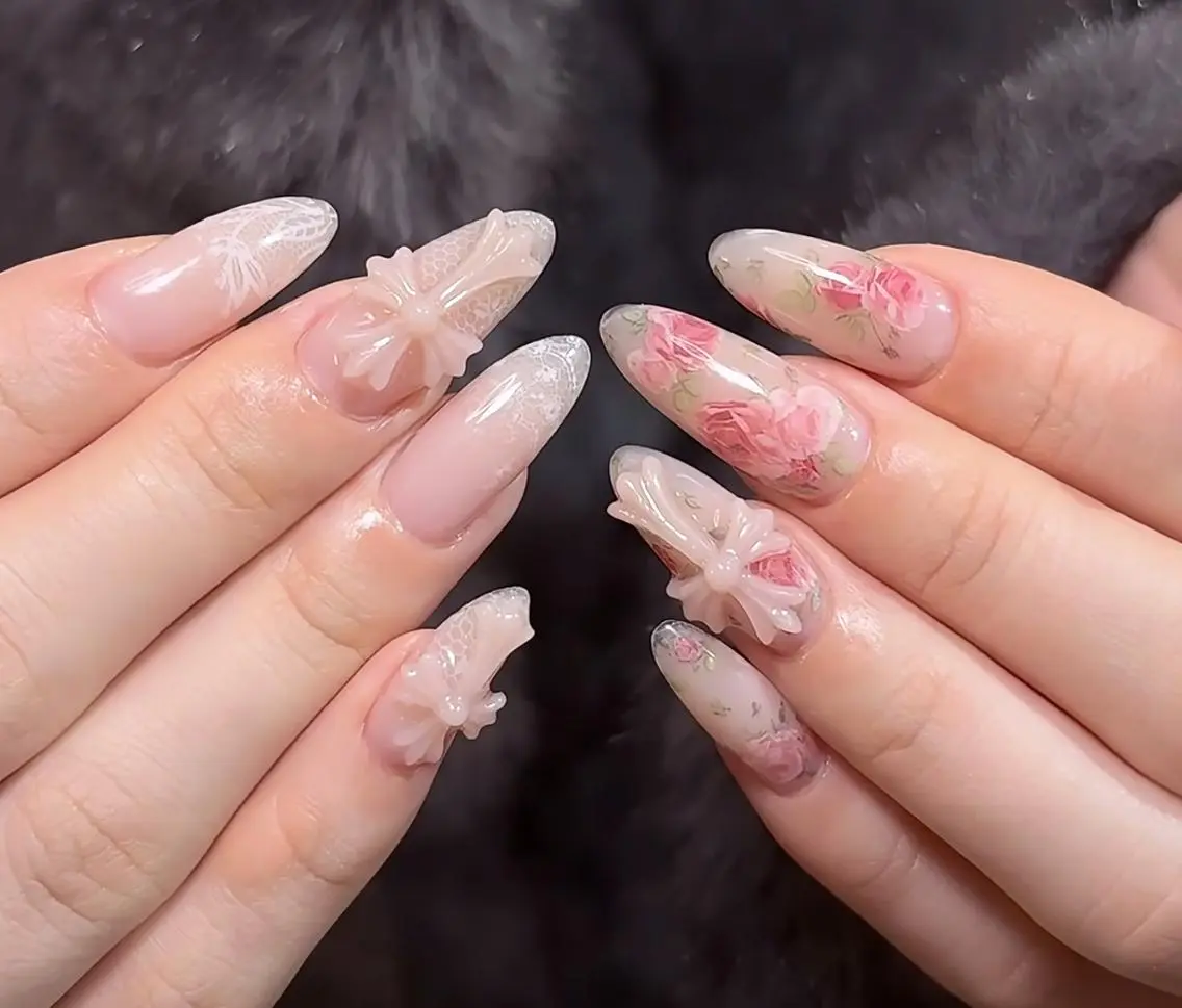 ネイル ハンドネイル 🎀 NaNa_nailのネイルデザイン