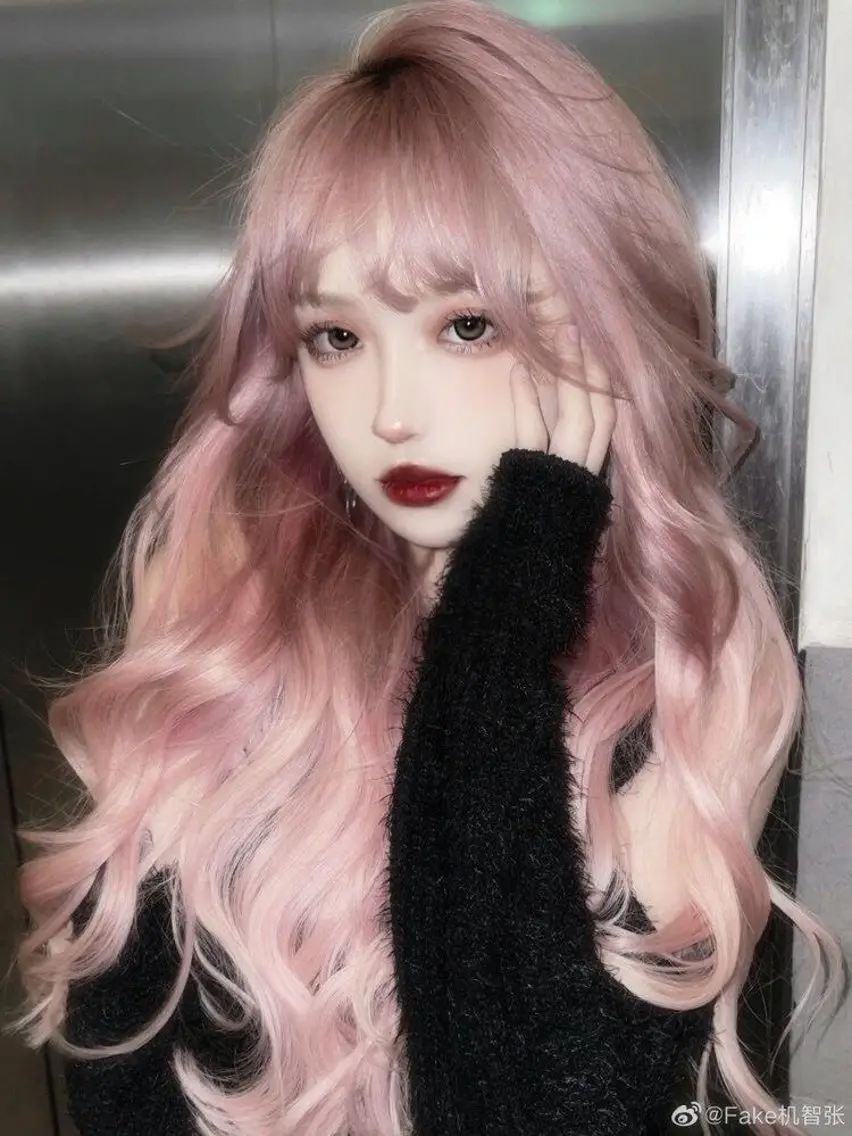 ロング カラー ヘアカラー ブリーチカラー 🩵MIZUKIのヘアスタイル