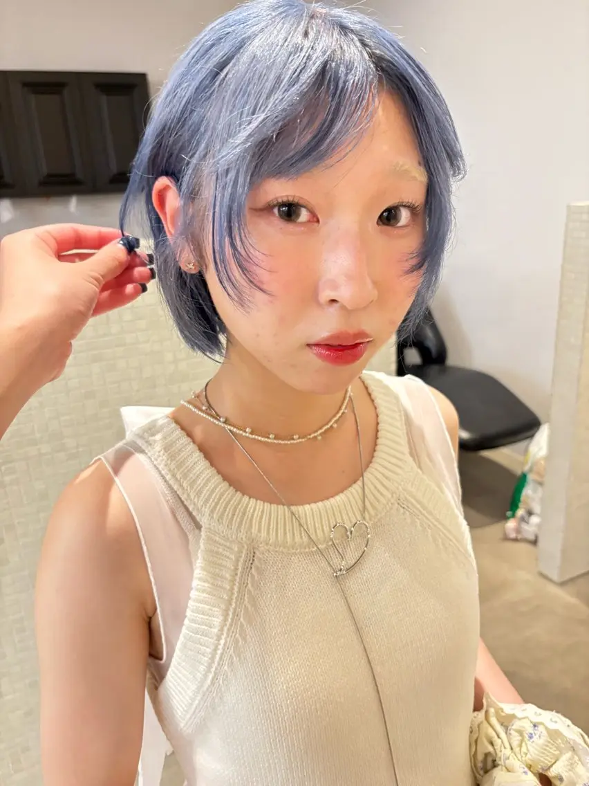 ショート カラー ヘアカラー 無料カットモデル募集 柔らかベージュカラーのヘアスタイル