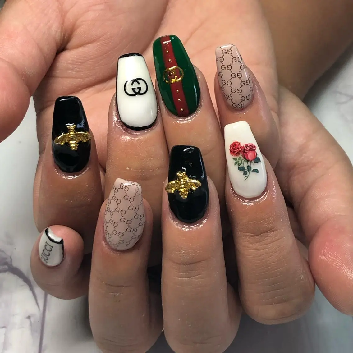 ネイル ハンドネイル nail roomのネイルデザイン