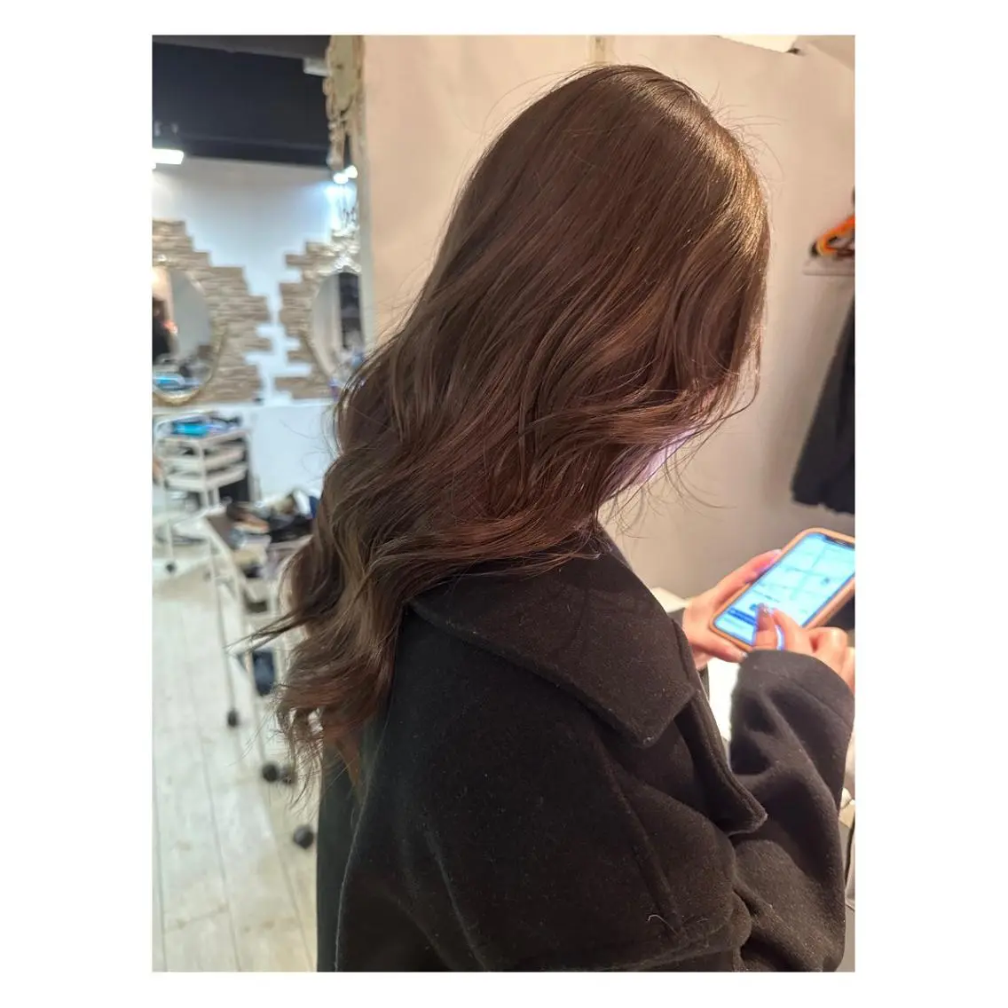 セミロング カラー ブラウンカラー カット ヘアカラー トリートメント メンズパーマ 次元のヘアスタイル