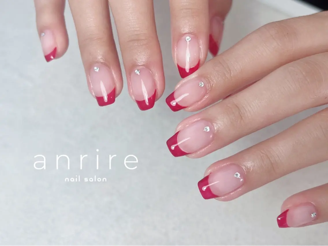 ネイル ボルドー フレンチネイル ジェルネイル キラキラネイル パラジェル ハンドネイル nailsalon anrireのネイルデザイン