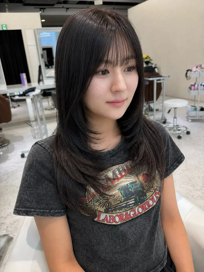ロング 韓国風ヘア レイヤーカット 山田 ひかりのヘアスタイル