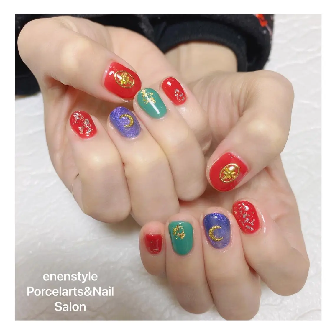 ショート ネイル ハンドネイル 🐾enen style 🐾のネイルデザイン