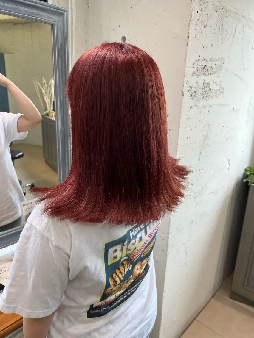 ミディアム カラー パーマ ヘアアレンジ ブリーチ ボルドーカラー ボブ/レイヤー/ nanamiのヘアスタイル