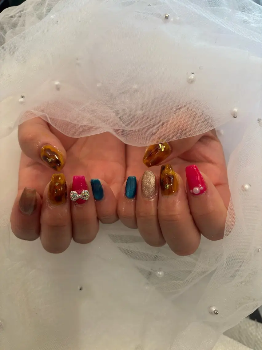 ネイル フラッシュネイル フットネイル フレンチネイル ジェルネイル ガラスフレンチ Nail salon Natulalのネイルデザイン