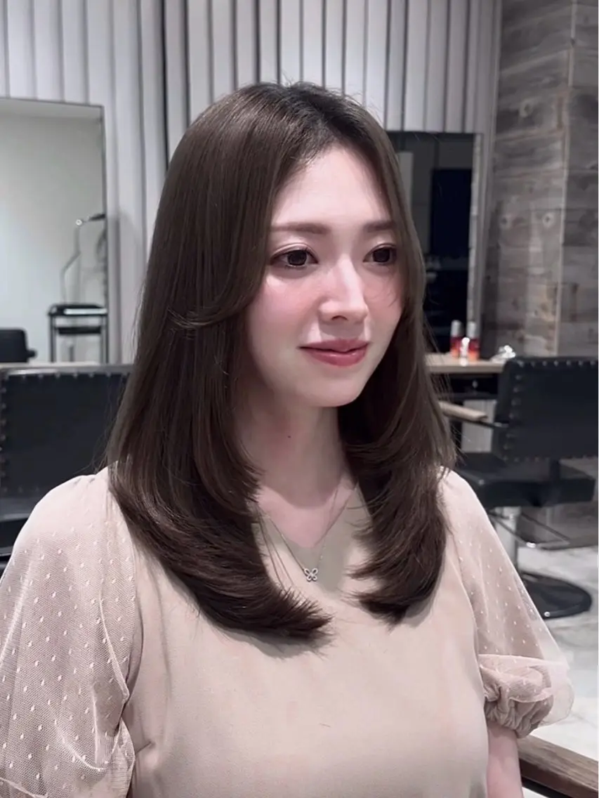 セミロング カラー パーマ ヘアアレンジ カット トリートメント ヘアセット パク・ボミン小野リエ 韓国ハーフ🦊のその他イメージ