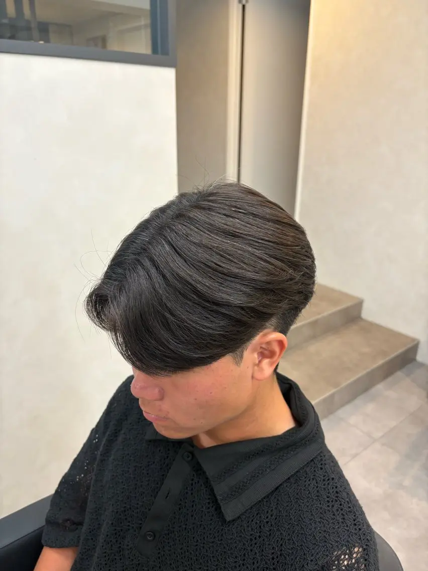ショート 縮毛矯正 甲斐 大誠のヘアスタイル