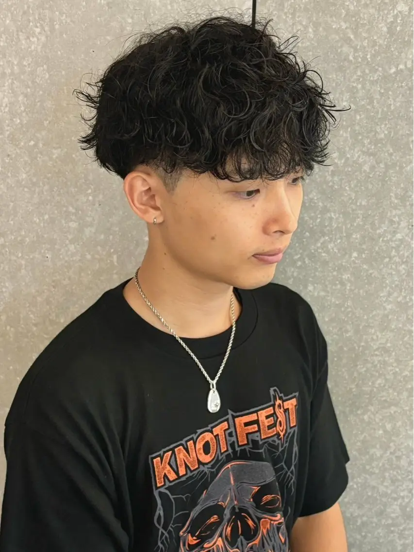 ショート パーマ メンズ専門　太田 楽々のヘアスタイル
