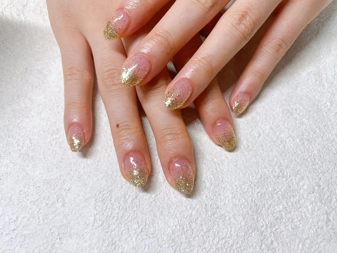 ネイル オーロラネイル フラワーネイル フットネイル フレンチネイル ジェルネイル mogunail &blowのネイルデザイン