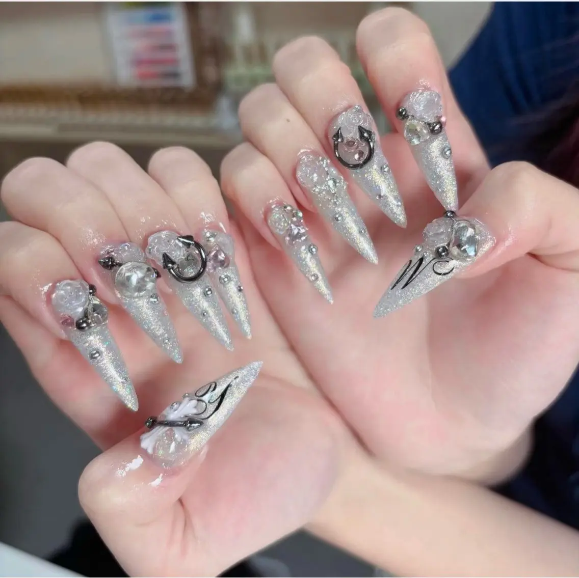 ネイル ハンドネイル Swan Nail Salonのネイルデザイン