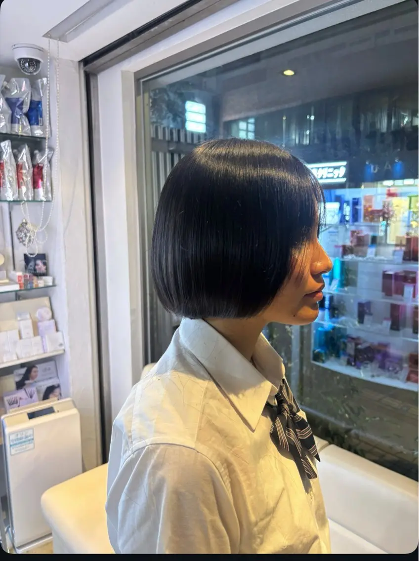 ショート SEEK八王子 AINAのヘアスタイル