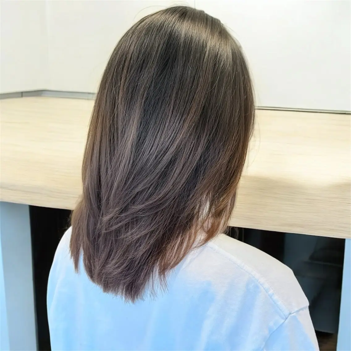 ミディアム ヘアアレンジ カット トリートメント ヘアセット 韓国ヘア/レイヤー 顔周りカット/ユキナのヘアスタイル