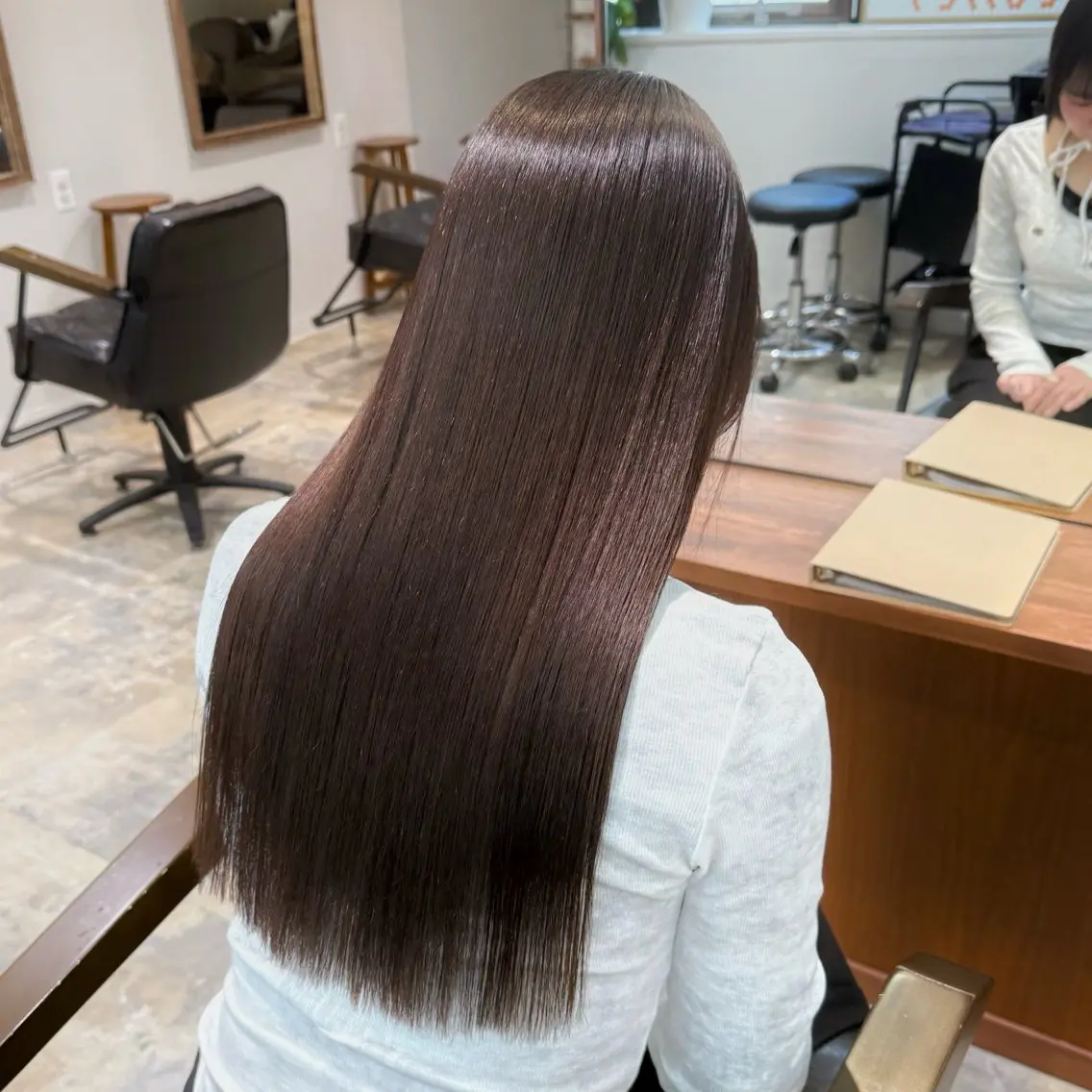 ロング カット 縮毛矯正 トリートメント レイヤーカット 縮毛矯正 高杉颯汰のヘアスタイル