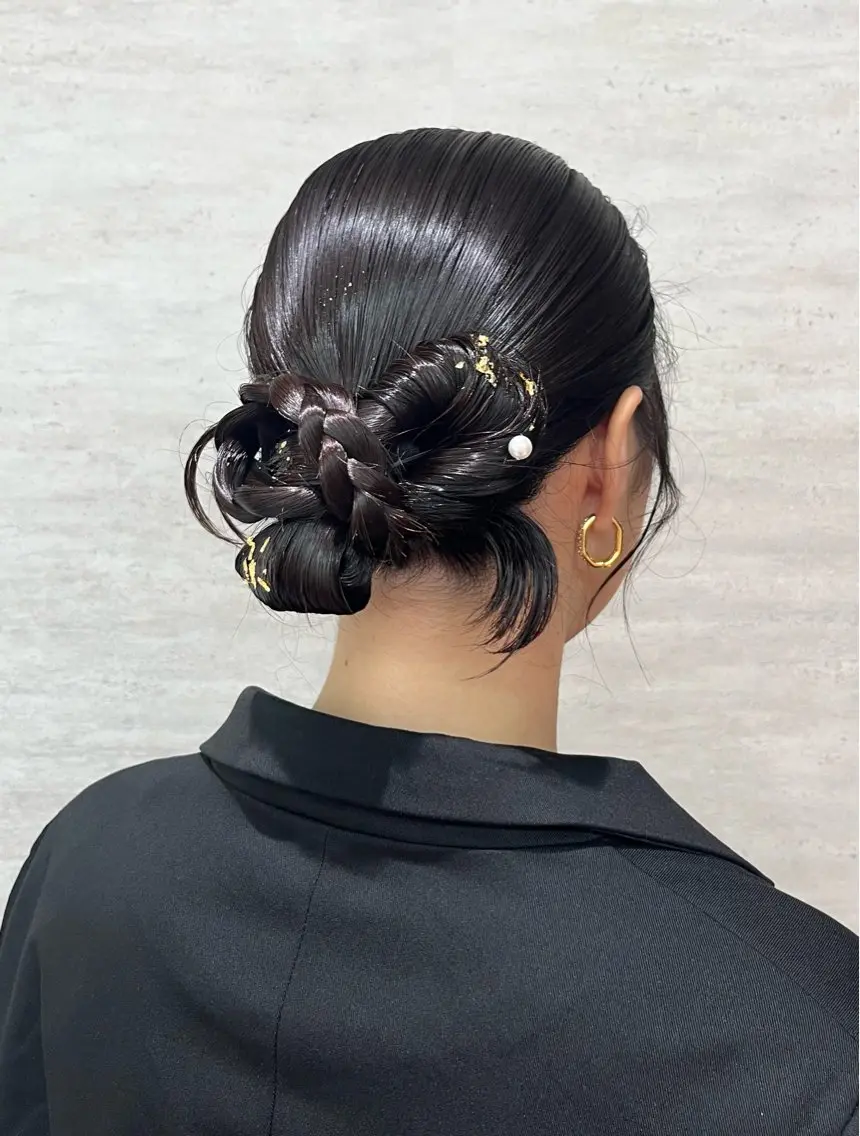 ロング ヘアアレンジ 🩶艶感ハイトーン/ 池袋/mei🩶のヘアスタイル
