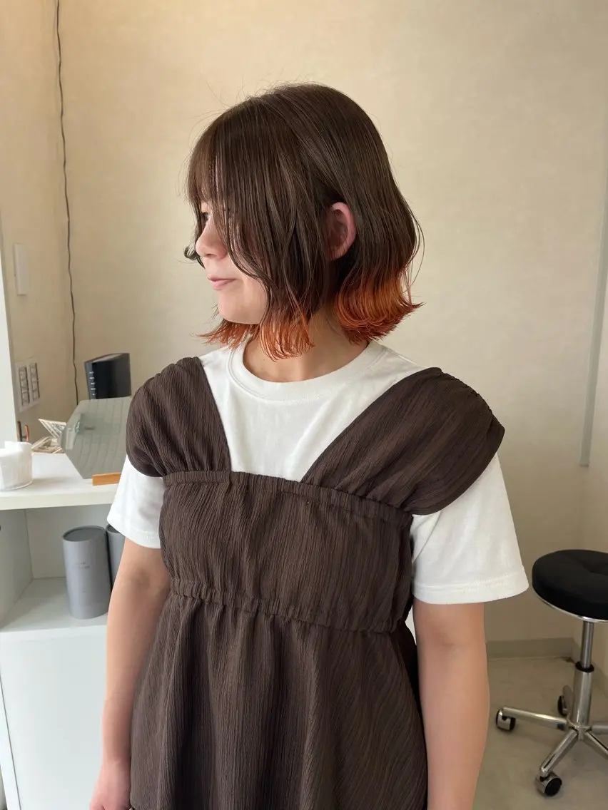 ミディアム カラー カット ヘアカラー 長山 茉白のヘアスタイル