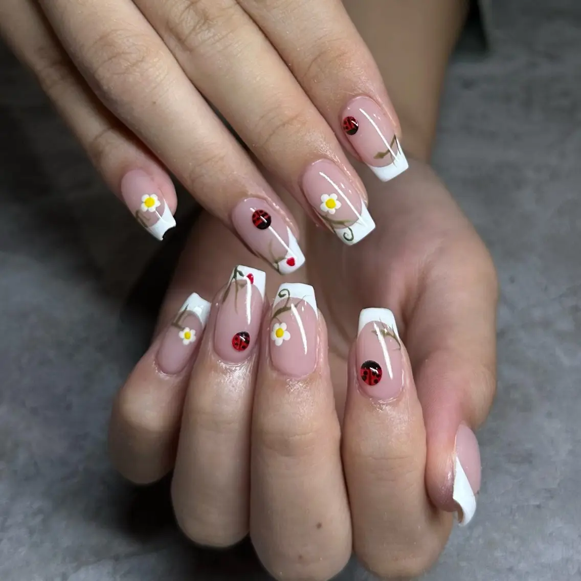 ネイル ハンドネイル IROHA NAIL akoのネイルデザイン