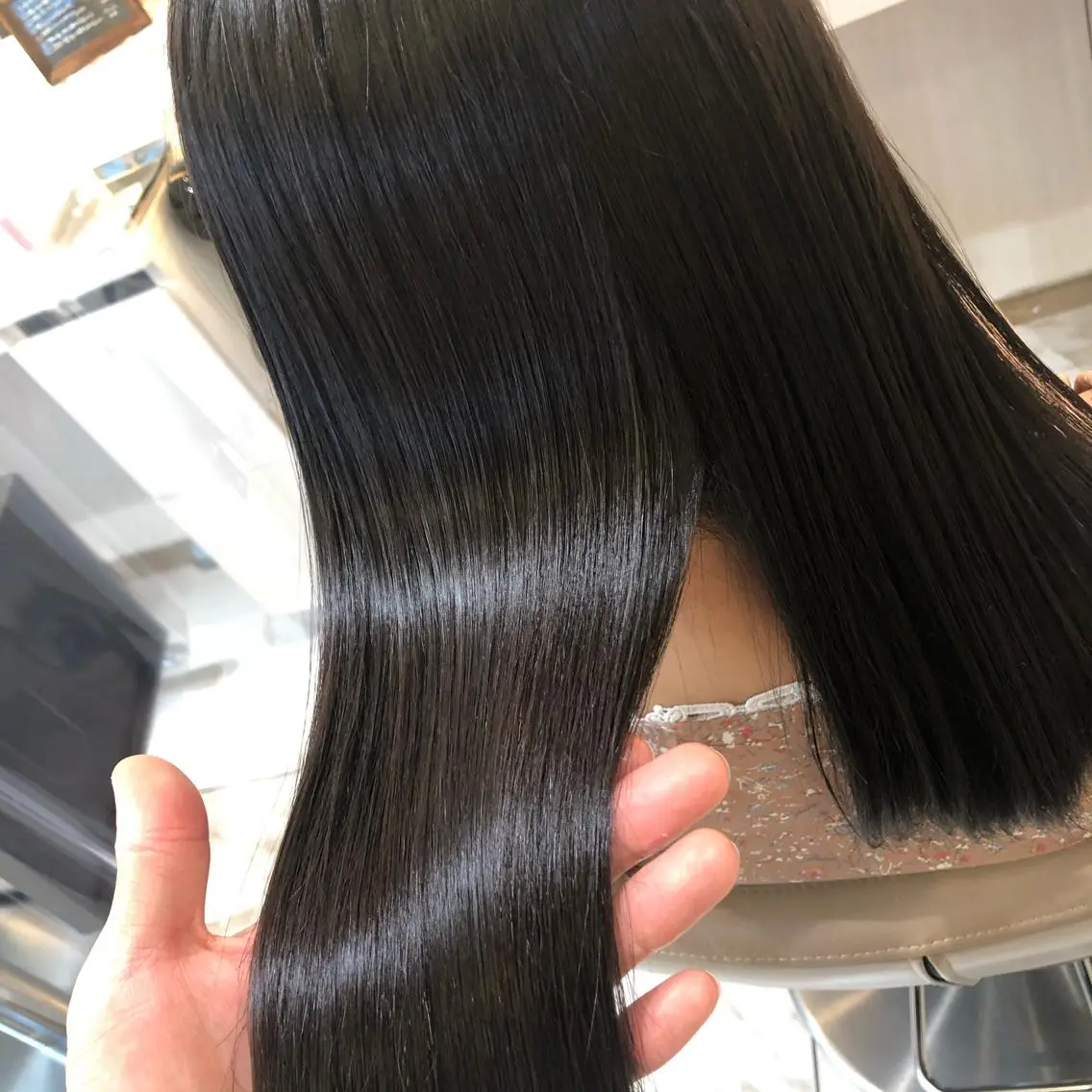 セミロング パーマ 髪質改善 縮毛矯正 ストレートパーマ 安井　昴 💫ブリーチ縮毛矯正のヘアスタイル