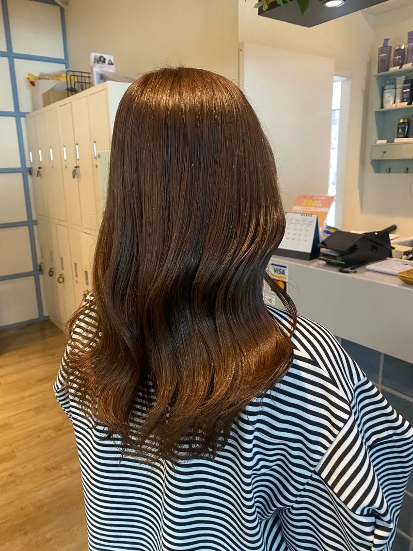 セミロング ピンクブラウン 縮毛矯正 カット ヘアカラー トリートメント N°+aero 😊れいか😊のヘアスタイル
