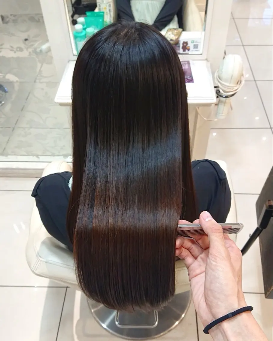 ミディアム 縮毛矯正 高橋 佑のヘアスタイル
