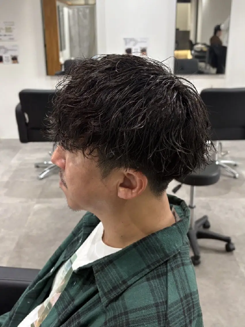 メンズ メンズパーマ カット パーマ 内山 翔太のヘアスタイル