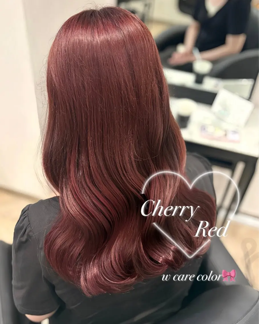 ロング カラー ブリーチ ダブルカラー ブリーチなしカラー レッドカラー カット ヘアカラー 𝒎𝒐𝒆🩰 名駅/ヘアメ/暖色♡のヘアスタイル