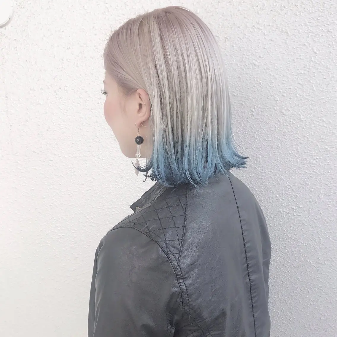ショート カラー ヘアカラー トリートメント CHERIEブリーチ ダブルカラー 天神のヘアスタイル