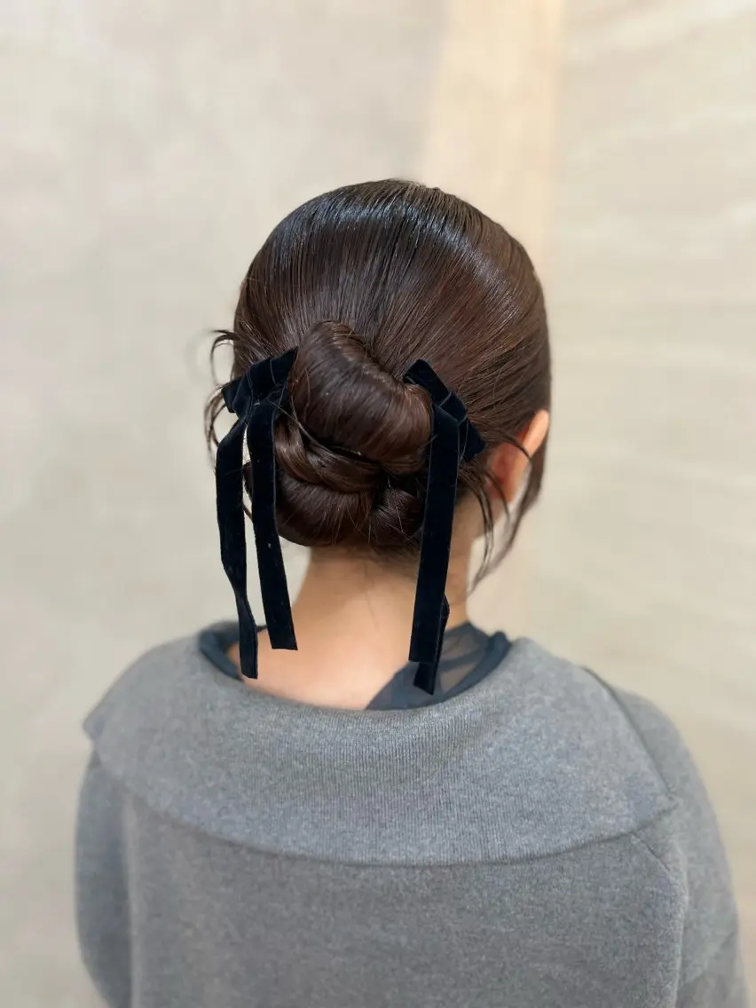 セミロング ヘアアレンジ 編みこみ ヘアカラー トリートメント 🍑ももか🍑透明感 カラー/赤羽🦋のヘアスタイル