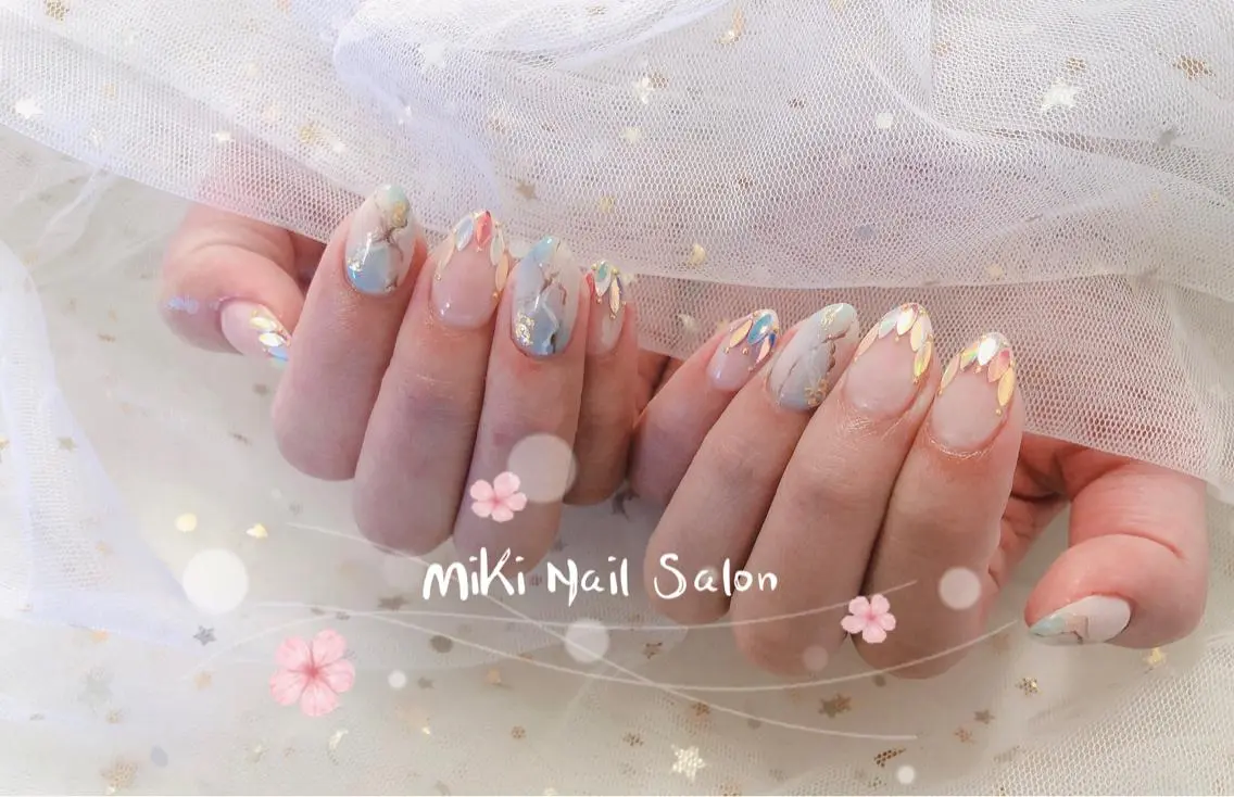ネイル MiKi Nai池袋 長さだし得意のネイルデザイン
