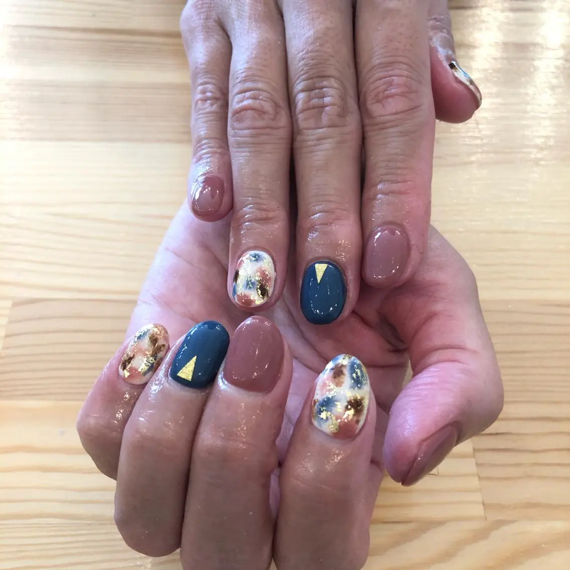 ネイル ハンドネイル NAIL Alaia SHIORIのネイルデザイン