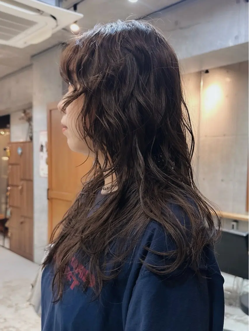 ロング パーマ カット パーマ トリートメント 前野 日奈のヘアスタイル