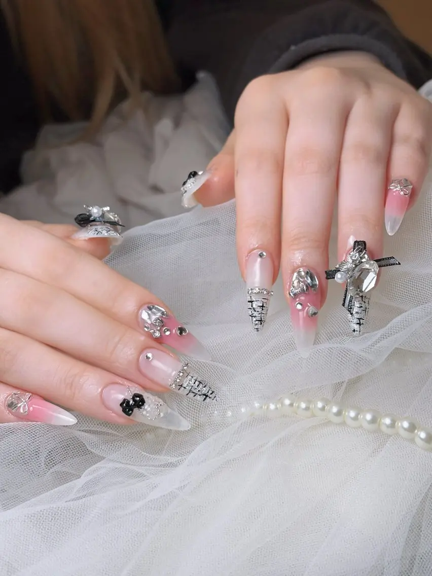 ネイル ネイル👑クイーンズ NailQueensのネイルデザイン