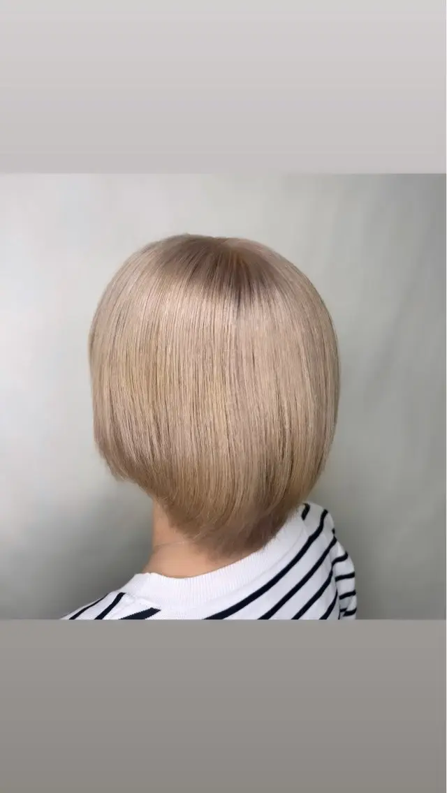 ショート カラー ベージュカラー ブリーチ tace新宿 めいのヘアスタイル