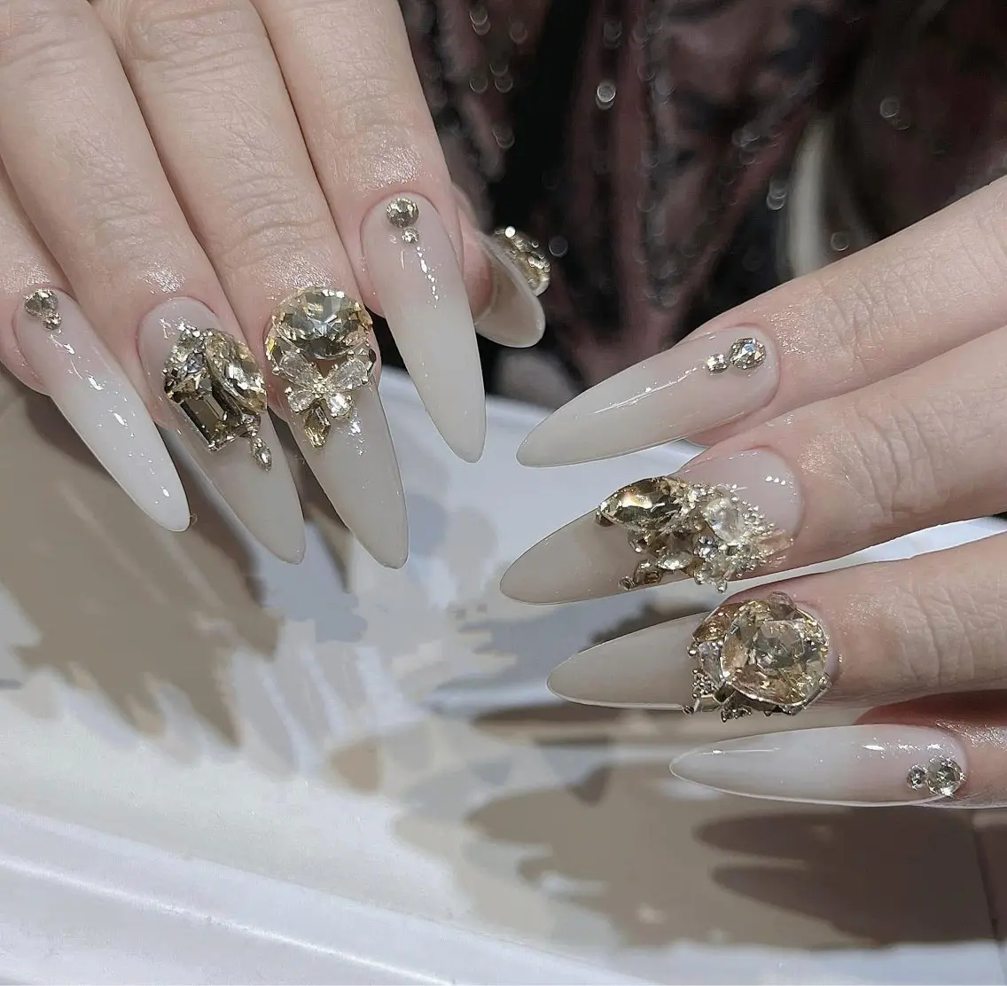 ネイル ハンドネイル Hin Nailのネイルデザイン