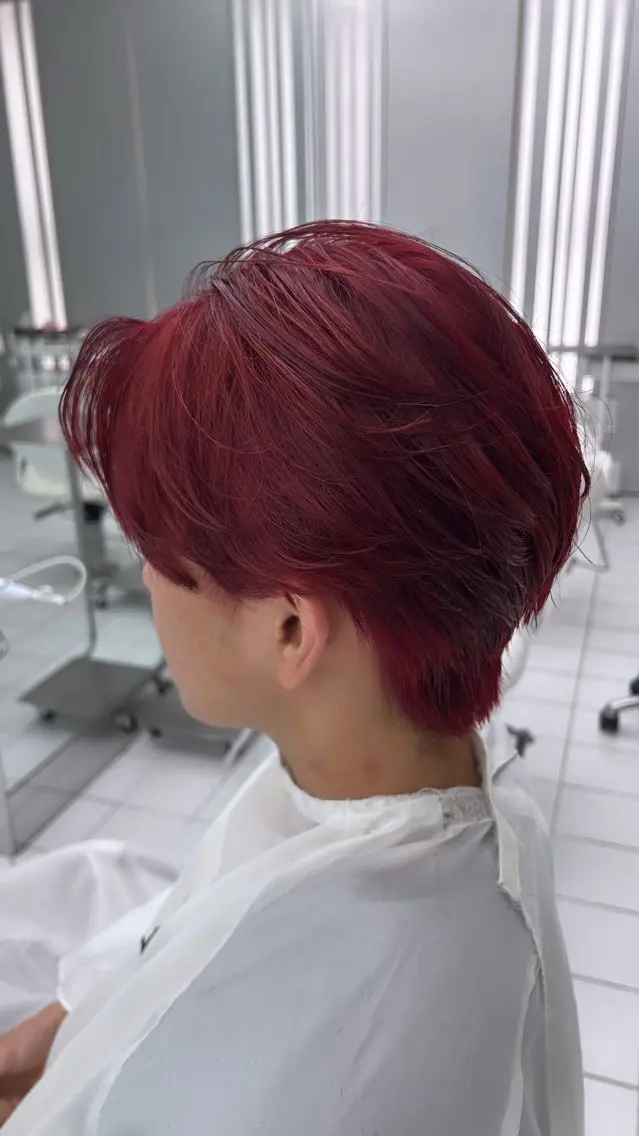 カラー メンズ ヘアカラー ❄️透明感カラー❄️ メンズ✂️TOWAのヘアスタイル