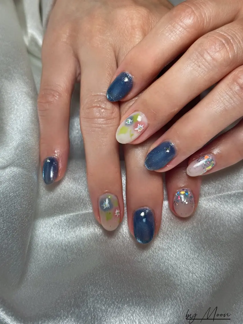 ネイル Moon Nailsのネイルデザイン