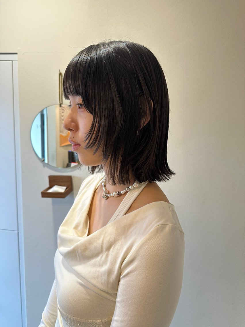 ショート カラー 透明感カラー グレージュ ボブ 顔周りカット レイヤーカット カット ヘアカラー トリートメント 似合わせ透明感カラー KANAのヘアスタイル