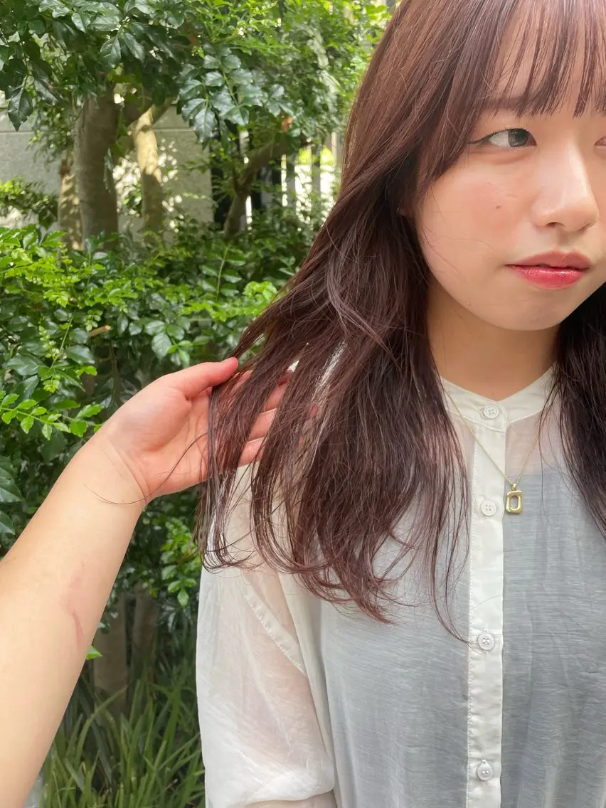 ロング カラー ヘアカラー トリートメント mei|顔まわり ×透明感カラーのヘアスタイル