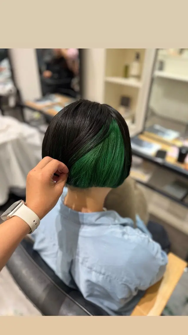 ショート カラー カット ヘアカラー トリートメント 艶髪レイヤー上田 紗也🇰🇷💗のヘアスタイル
