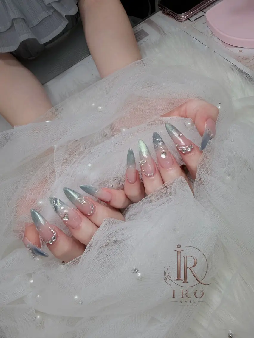 ネイル ハンドネイル iro nailのネイルデザイン